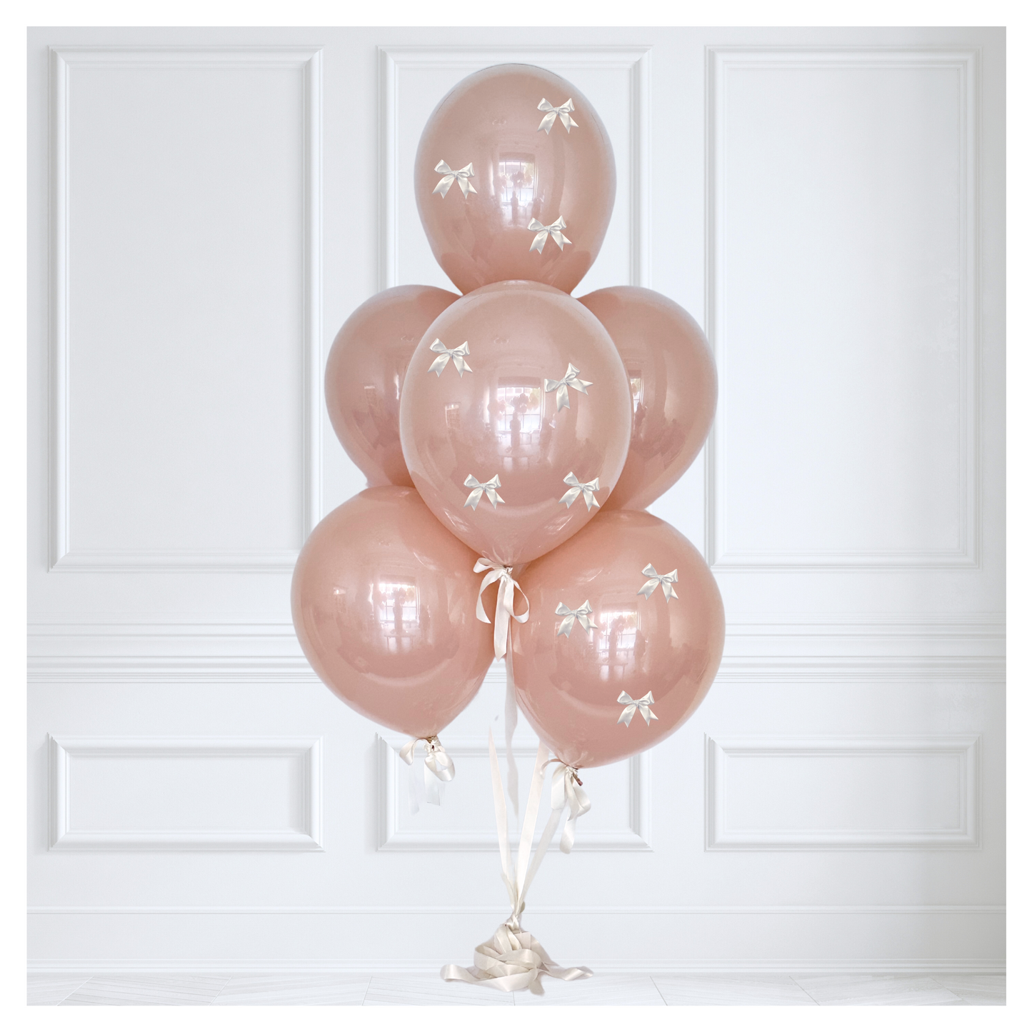 Signature Glass Coquette Balloon Bouquet - Poppi Blanco