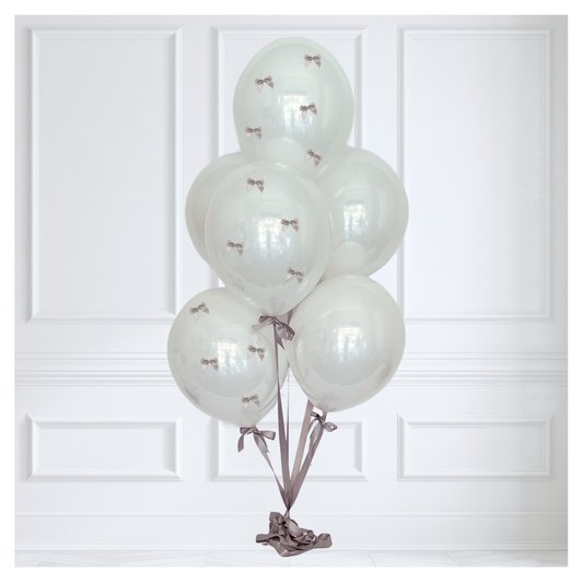 Signature Glass Coquette Balloon Bouquet - Platinum Blanco